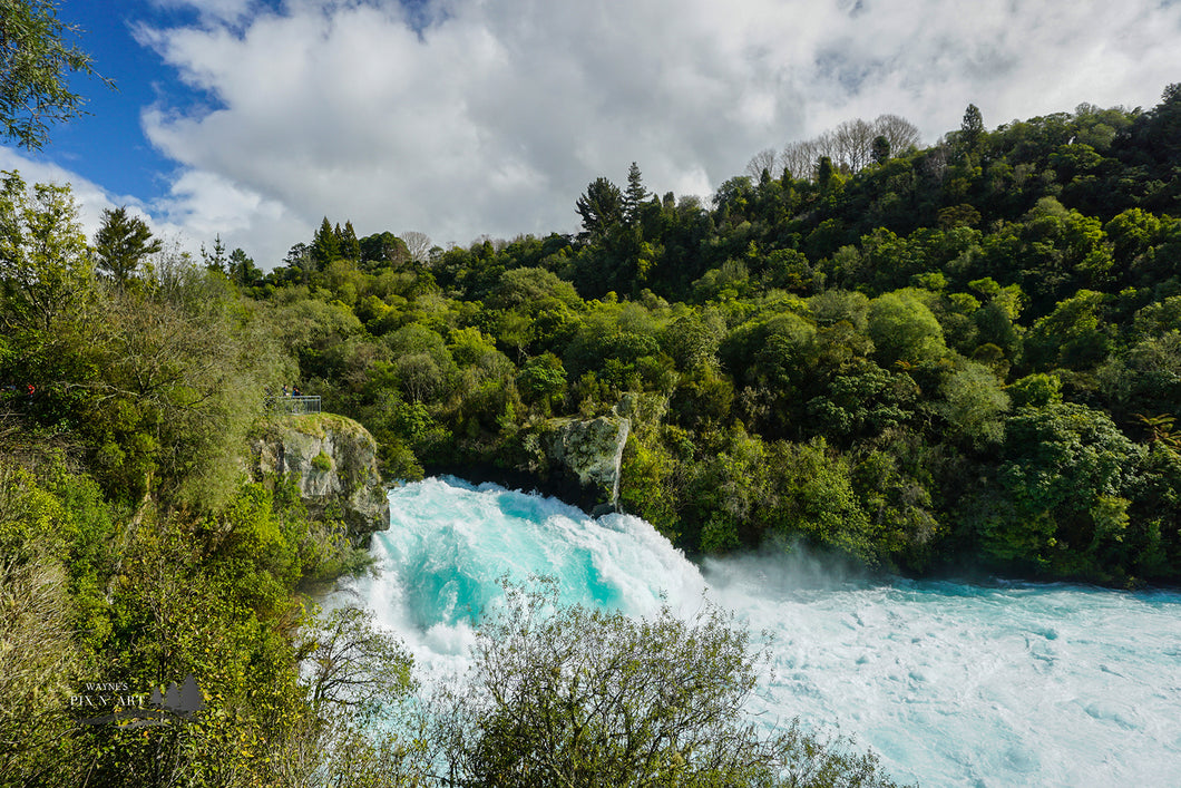 Photo NZ: Huka Falls, Lake Taupo New Zealand